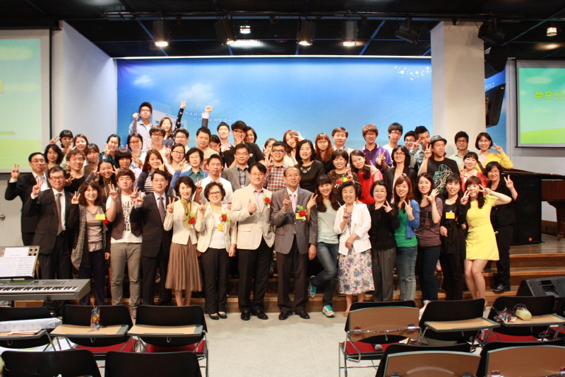어버이주일청년부예배 · 2012.05.13
