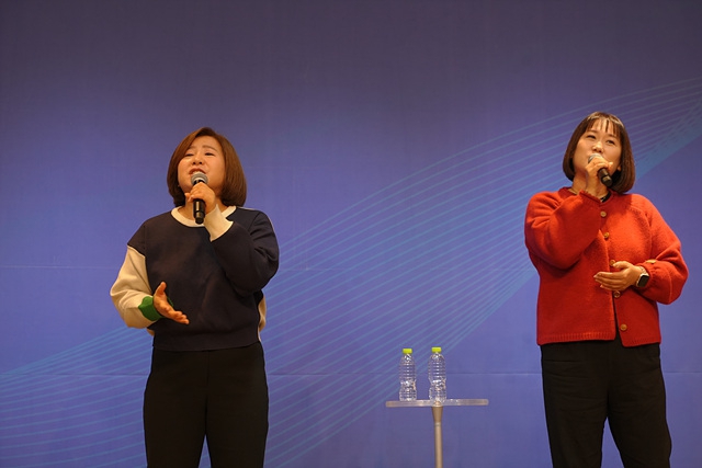 2024.11.20 어머니기도회 : 홍보래 찬양사